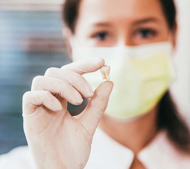 Fort Worth Tooth Extraction